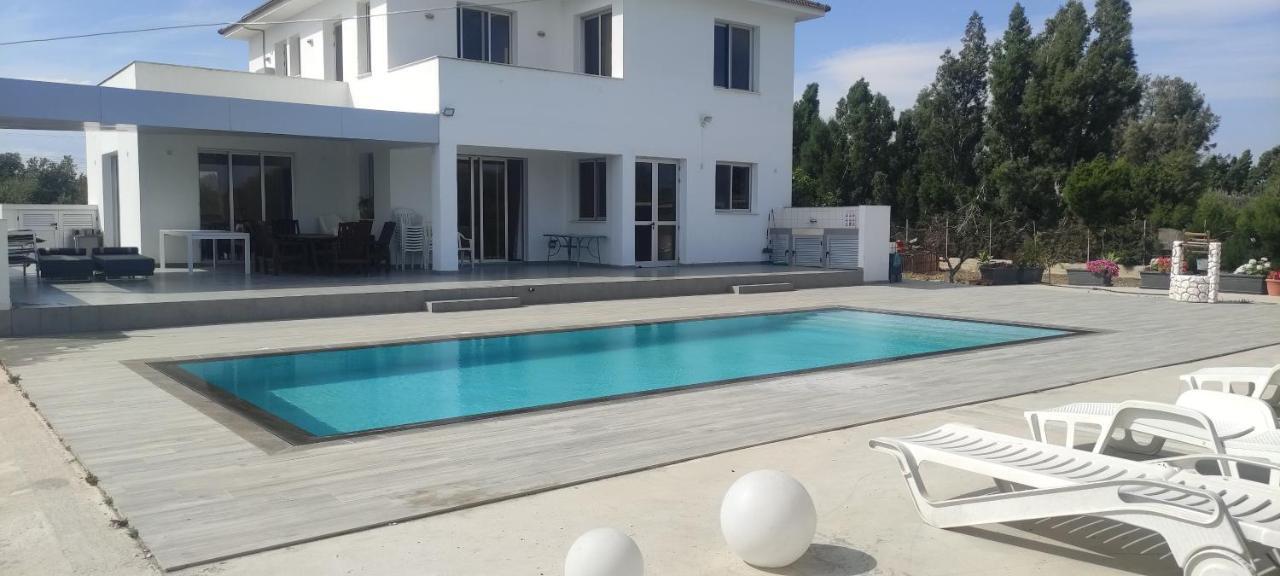 Kiti Village Villa, Cyprus, Salt-Water Pool, 6 Bedrooms, Larnaca Exteriér fotografie